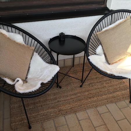 Modernes Apartment Mit Traumhaftem Blick Ins Gruene Bräunlingen Εξωτερικό φωτογραφία