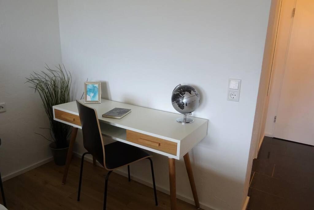 Modernes Apartment Mit Traumhaftem Blick Ins Gruene Bräunlingen Εξωτερικό φωτογραφία
